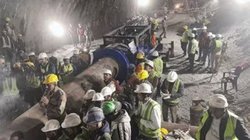 Uttarkashi Tunnel Accident: अमेरिकी मशीनों से सुरंग की ड्रिलिंग, युद्धस्तर पर अभियान, उत्तरकाशी में 40 जिंदगियां बचाने की जद्दोजहद जारी