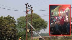 हो रहा आर्केस्ट्रा डांस, डांस रुकवा बिजली विभाग ने करवा दी जरूरी घोषणा; वीडियो देख खूब मजे रहे लोग