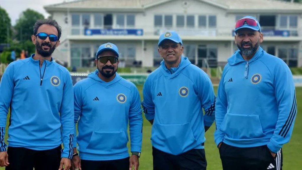 Vikram Rathoure | T dilip | Rahul Dravid | Paras Mhambrey