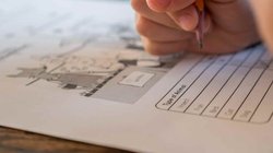 25 साल में दी 23 बार परीक्षा, 56 की उम्र में सिक्योरिटी गार्ड ने पास किया MSc का एग्जाम