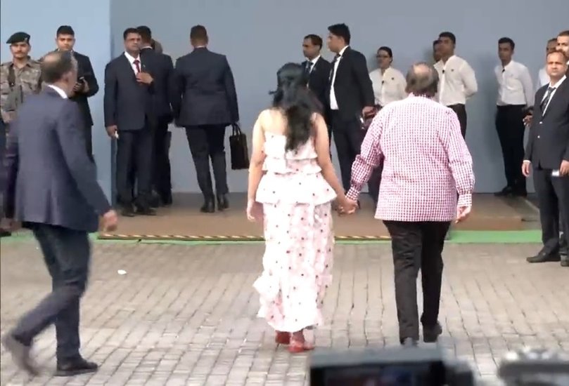 Isha Ambani family