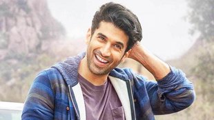 aditya roy kapur, bollywood