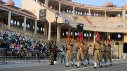 बॉर्डर पर रिट्रीट सेरेमनी का बदला समय, सर्दियों में परेड की अब यह होगी टाइमिंग