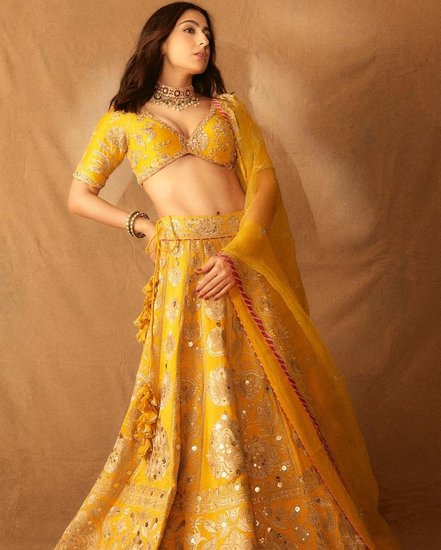 Sara ali khan latest Photoshoot