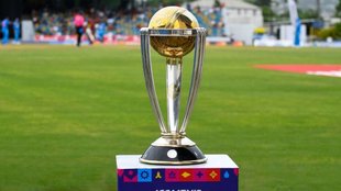 world cup trophy