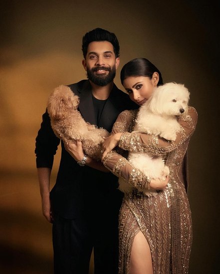 mouni roy