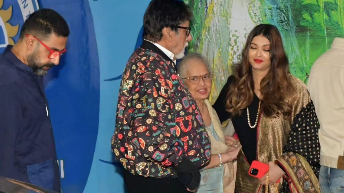 Aishwarya Rai/ Abhishek Bachchan/ Amitabh bachchan