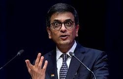 CJI चंद्रचूड़ ने वो कर दिखाया जो पहले लगता था सपना, एक साल में 52 हजार मामलों का निपटारा, तेज न्याय मिलने की बढ़ी उम्मीद