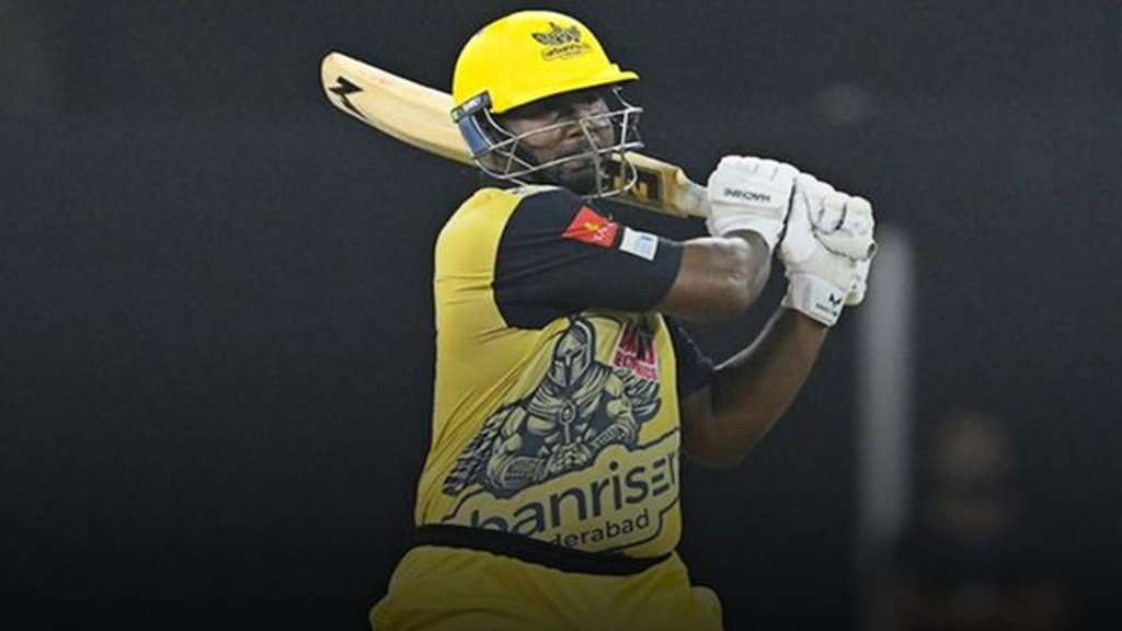 Dwayne Smith । LLC 2023 । Urbanrisers Hyderabad vs Manipal Tigers