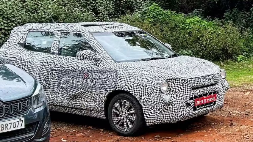 Mahindra XUV300 facelift