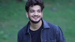 हुक्का बार में रेड के दौरान पकड़े गए मुनव्वर फारूकी, पूछताछ के लिए उठा ले गई मुंबई पुलिस