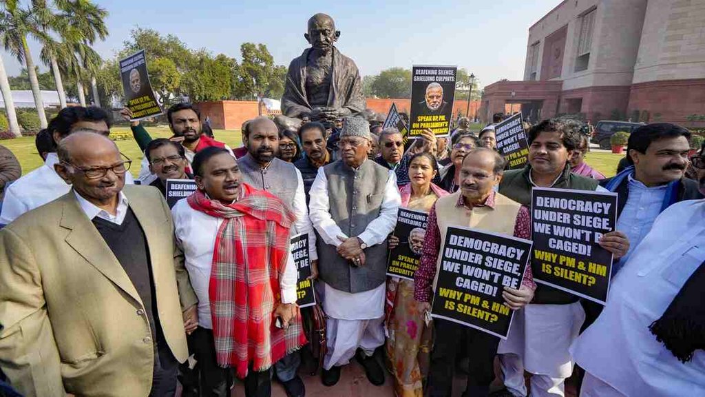 Parliament Winter Session 2023 | india alliance | Parliament Security Breach