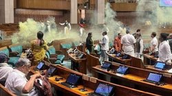 Parliament Security Breach मामले में दिल्ली पुलिस का बड़ा एक्शन, रिटायर्ड पुलिस अधिकारी का बेटा हिरासत में