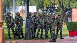 Parliament Security Breach: पूरी प्लानिंग के साथ संसद में घुसे थे दोनों युवक, जूते का सोल करवाया था मॉडिफाई, FIR में सामने आईं ये बातें