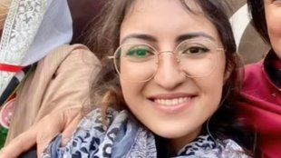Saveera Parkash | Pakistan