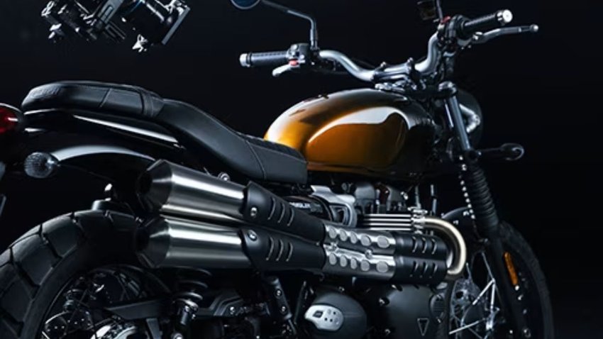 Triumph Bonneville Stealth Edition