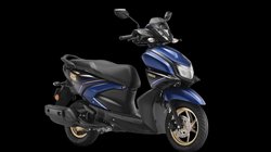 Two Wheeler Finance Plan: मात्र 7200 रुपये देकर आपको मिल सकता है 71 kmpl माइलेज वाला Yamaha RayZR 125 Fi Hybrid, जानें क्या है प्लान