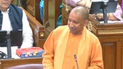 ‘बड़ा हसीन है, उनकी ज़ुबान का जादू…’, सदन में दिखा सीएम योगी का शायरना अंदाज, देखिए वीडियो