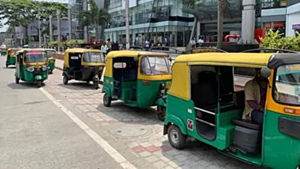 auto | rapido driver | molestation |