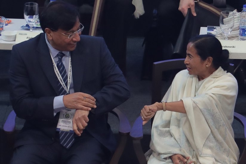 history supreme yacht