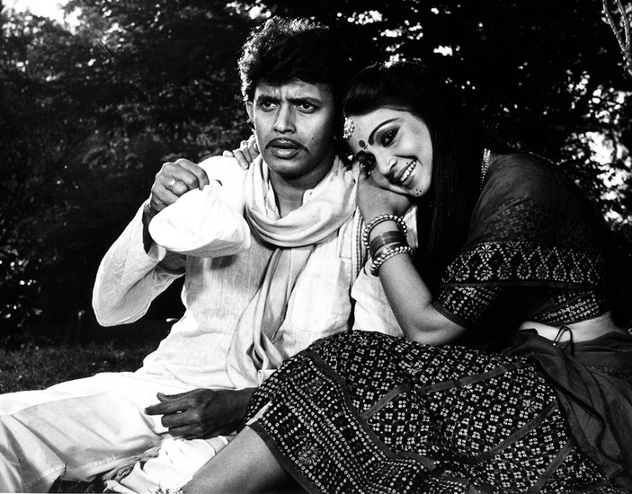 Rati agnihotri ek duje ke liye