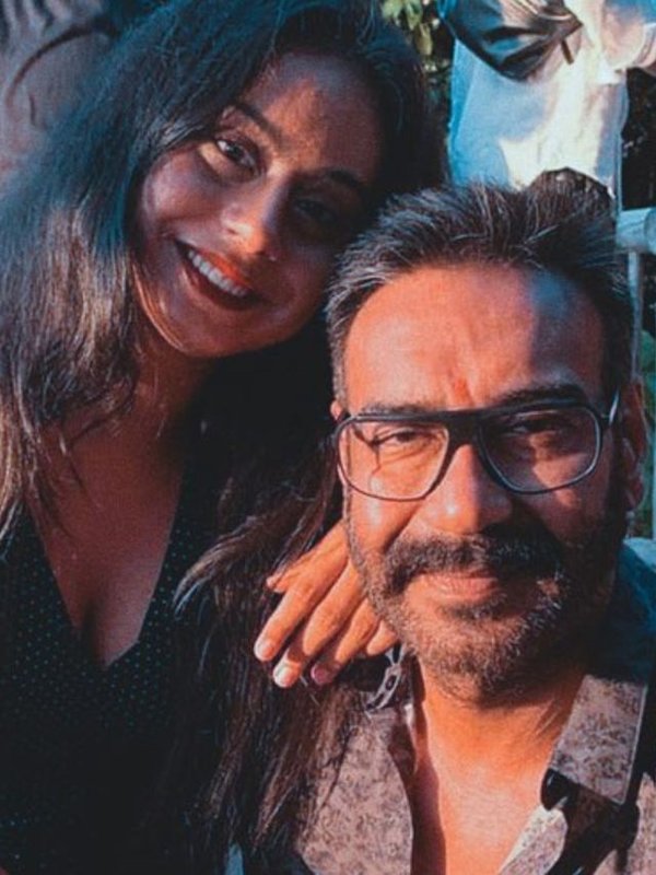 Ajay devgan Maldives vacation pics