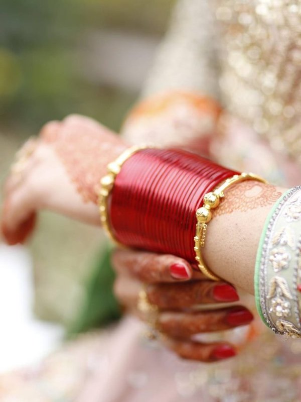 BANGLES CAN EFFECT YOUR LIFE