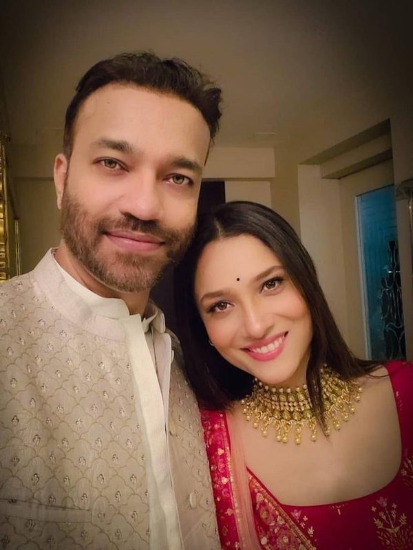 VICKY JAIN ANKITA LOKHANDE