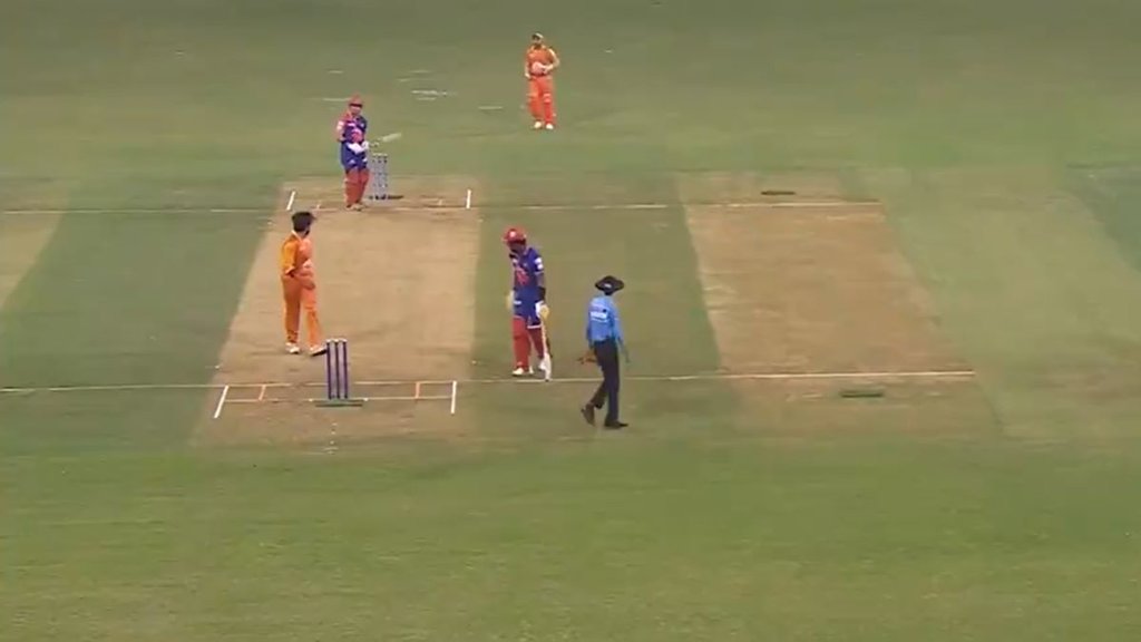 Gautam Gambhir vs S Sreesanth । LLC 2023 । India capitals vs Gujarat giants