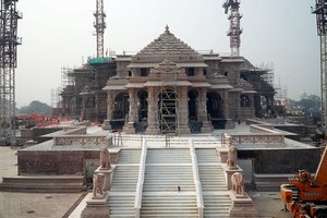 Ayodhya: राम मंदिर के प्रवेश द्वार पर स्थापित की गई नई मूर्तियां, गज और सिंह संग
 बजरंगबली भी मौजूद