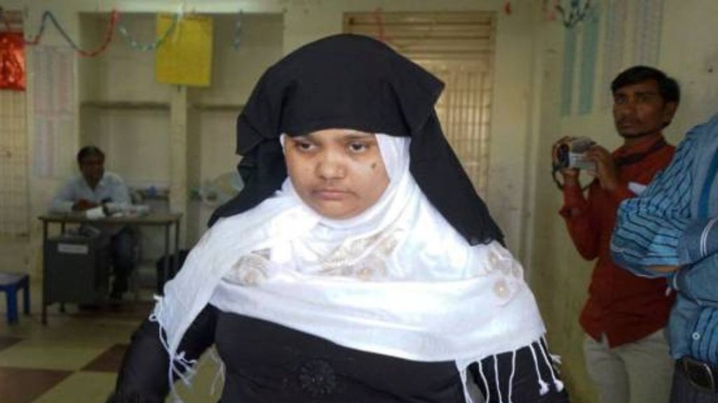 Bilkis Bano Case | supreme court | convicts move supreme court