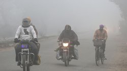 Weather Today, 27 jan 2024: थम नहीं रहा ठंड का कहर, यूपी में कोहरे और गलन से बढ़ी मुश्किलें, जानें देशभर के मौसम का हाल