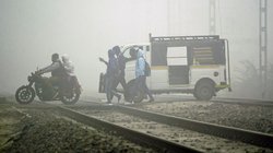 Weather Forecast: नैनीताल के बराबर ठंडी रही दिल्ली, मंगलवार को और गिरेगा पारा, जानिए उत्तर भारत में कैसा रहेगा मौसम