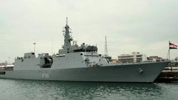 INS Sumitra: अरब सागर में नौसेना का बड़ा रेस्क्यू ऑपरेशन, INS सुमित्रा ने सोमाली समुद्री डाकुओं से मछुआरों को सुरक्षित बचाया