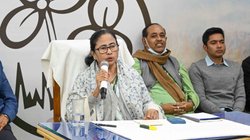 Lok Sabha Elections: जहां से निकली राहुल की यात्रा उसी इलाके में गईं ममता बनर्जी, कहा- मिलकर इन्हें हराना है