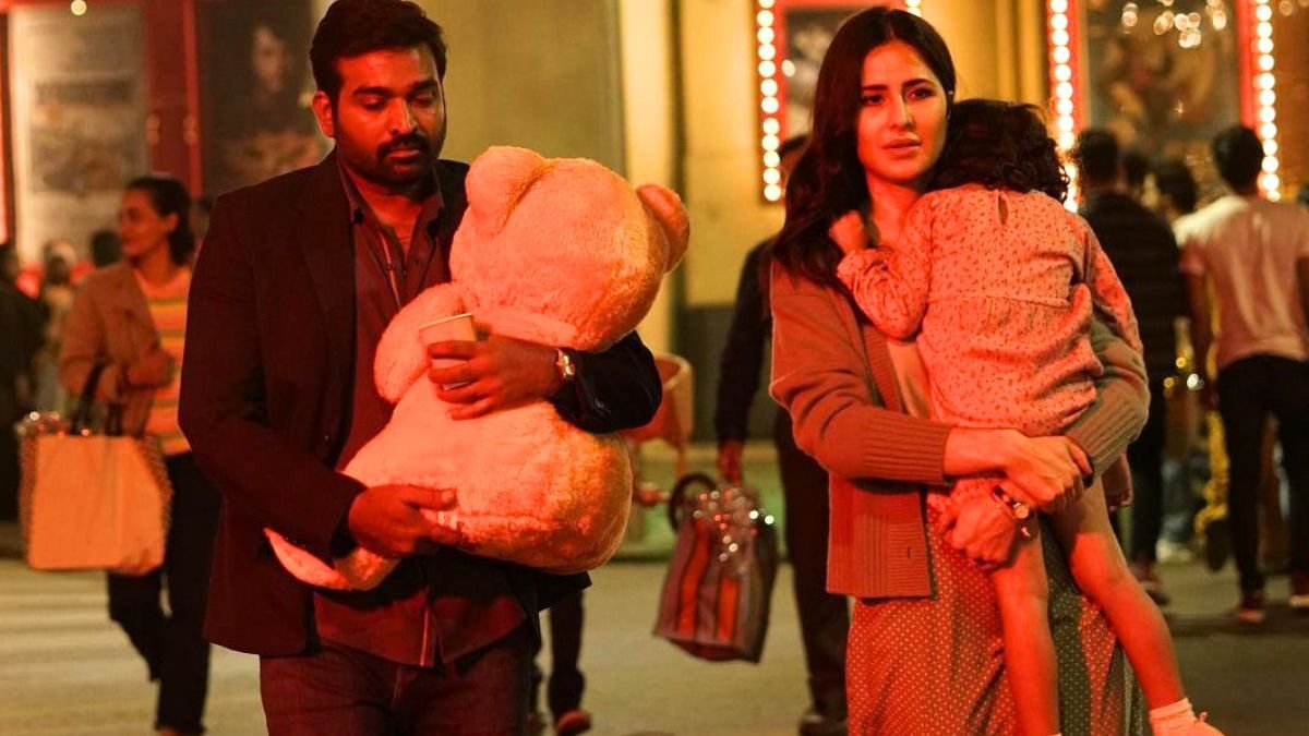 Merry Christmas, Merry Christmas movie, Merry Christmas movie review, Merry Christmas movie review in hindi