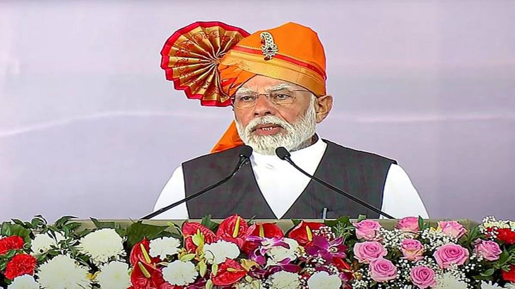 PM Narendra Modi, Solapur, PMAY-U