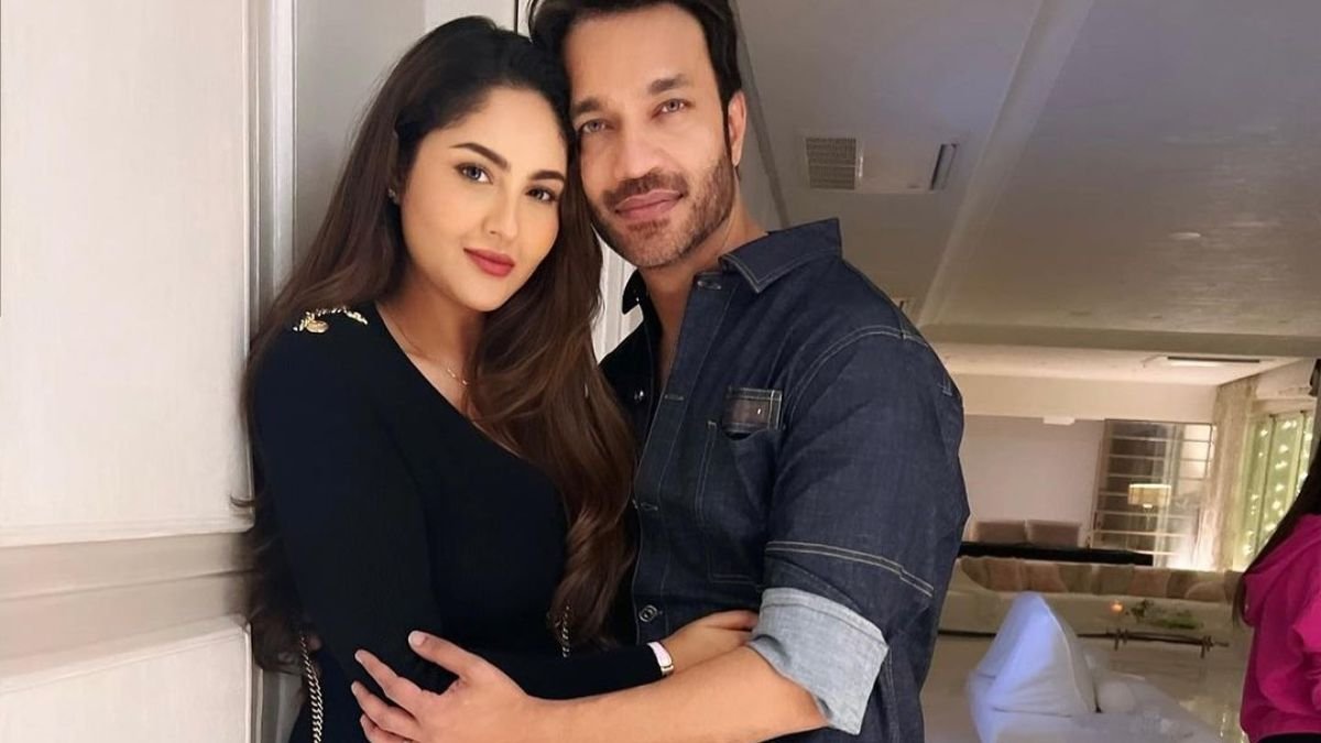 Who is Purva Rana Romantic with Vicky Jain