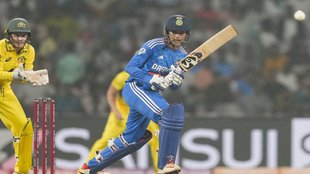 INDW vs AUSW, Smriti Mandhana, shafali verma
