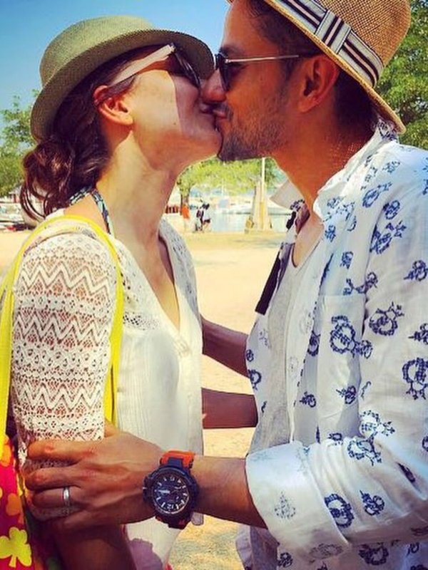 Soha Ali Khan, Soha Ali Khan Liplock, Soha Ali Khan Romantic