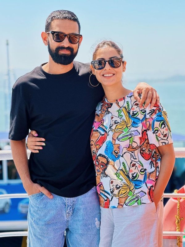 Vikrant Massey wife Education