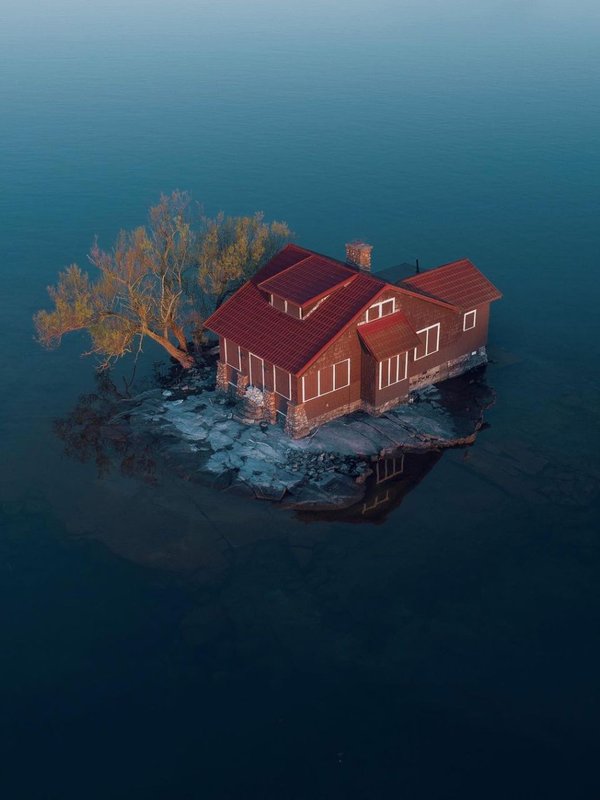 World Smallest Island