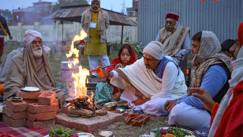 Anil Mishra | ram mandir | Yajman Anil Mishra performs Pooja