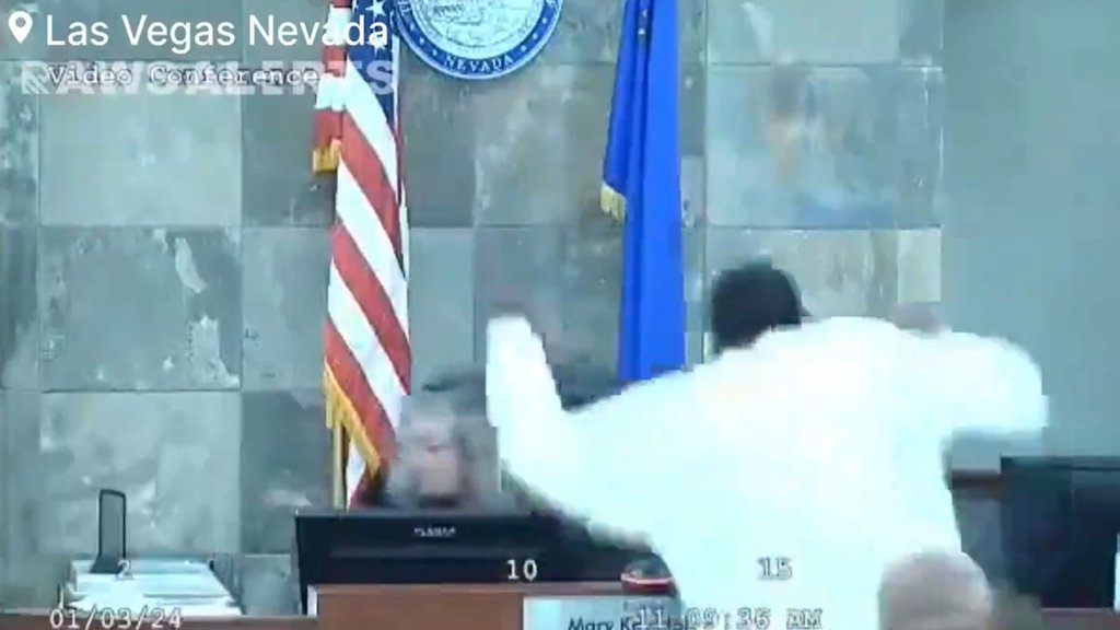 attack on judge in court