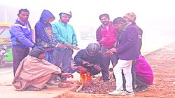 राजधानी दिल्ली में सर्दी का सितम जारी, पांच दिनों तक रहेगा घना कोहरा