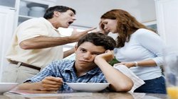 दुनिया मेरे आगे: सुख- समृद्धि के बावजूद सामंजस्य के अभाव में सुकून परिवार से कोसों दूर
