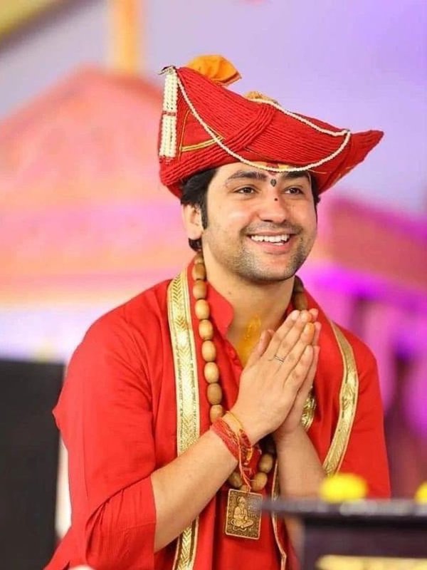 income of Dhirendra Shastri