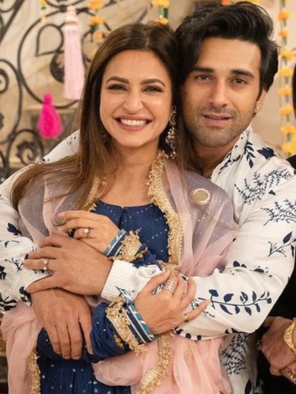 kriti kharbanda pulkit secret engagement