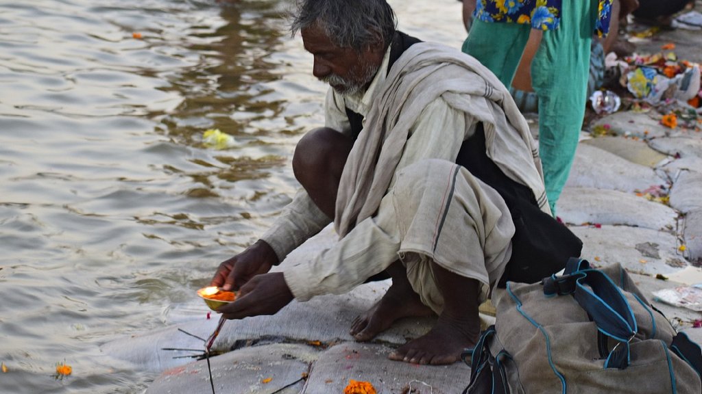 mauni amavasya 2024, Mauni Amavasya 2024 kab hai, Mauni Amavasya 2024 date,