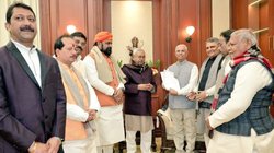 Bihar Ministers List: नीतीश कुमार के साथ 8 विधायकों ने ली मंत्री पद की शपथ, इस निर्दलीय MLA को भी मिला मौका